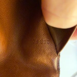 Louis Vuitton credit card holder